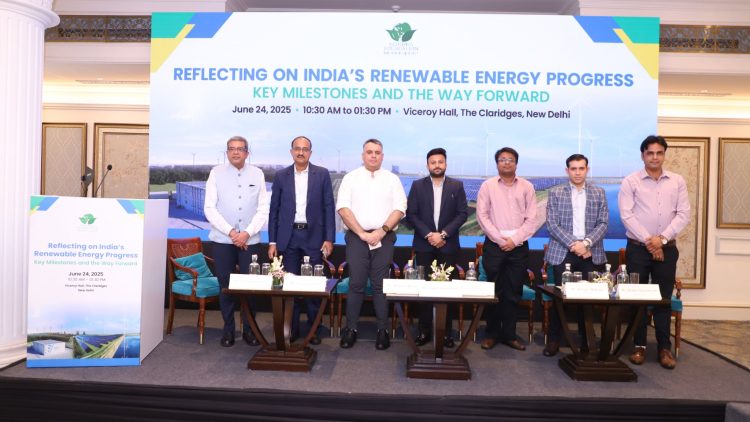 𝐑𝐞𝐟𝐥𝐞𝐜𝐭𝐢𝐧𝐠 𝐨𝐧 𝐈𝐧𝐝𝐢𝐚’𝐬 𝐑𝐞𝐧𝐞𝐰𝐚𝐛𝐥𝐞 𝐄𝐧𝐞𝐫𝐠𝐲 𝐏𝐫𝐨𝐠𝐫𝐞𝐬𝐬: 𝐊𝐞𝐲 𝐌𝐢𝐥𝐞𝐬𝐭𝐨𝐧𝐞𝐬 𝐚𝐧𝐝 𝐭𝐡𝐞 𝐖𝐚𝐲 𝐅𝐨𝐫𝐰𝐚𝐫𝐝